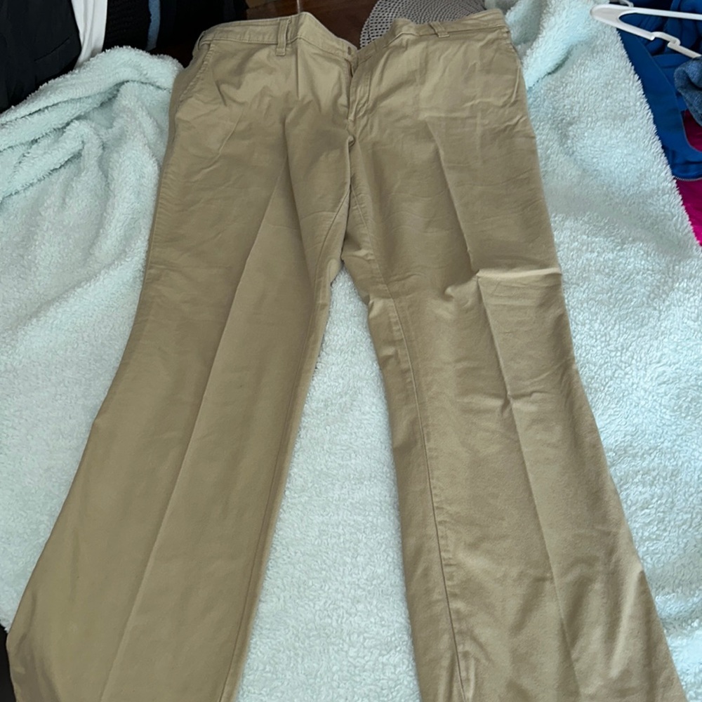 CRAFTED FOR WOMEN Khaki